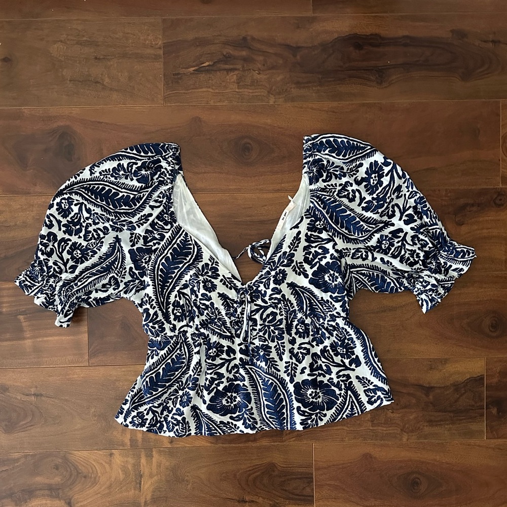 Floral Blue and White Women's Top